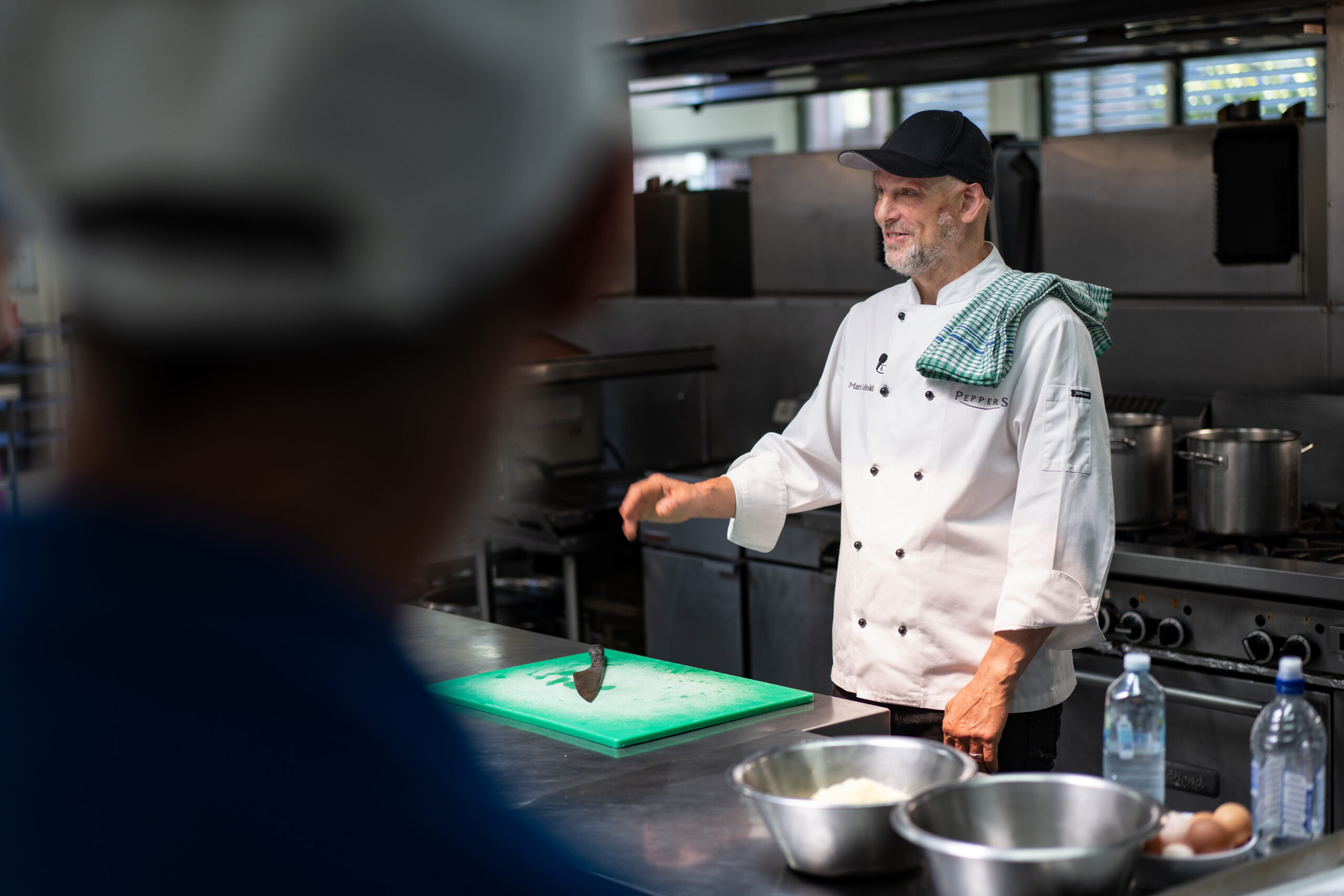 Leading chef shares tricks of the trade with eager cooks in his old home town